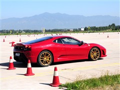  法拉利 法拉利f430 scuderia coupe