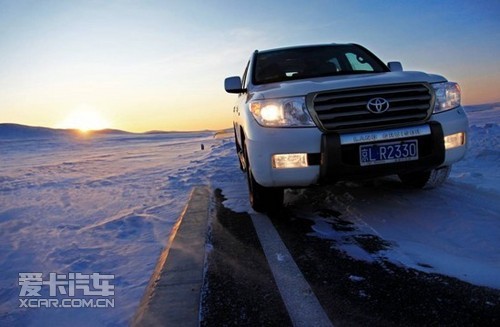 LAND CRUISER 200兰德酷路泽