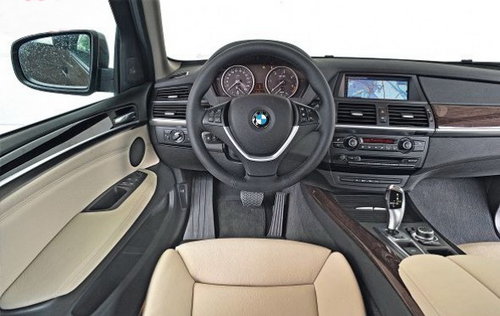 顶级豪华SUV 试驾新宝马X5,SUV新宝马X5