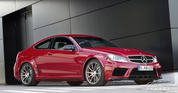 奔驰C63 AMG Black Series 正式发布,奔驰C63 AMG Black Series怎么样行情优惠