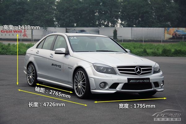 C63 AMG外观,C63 AMG试驾测评,赛道试驾奔驰C63 AMG