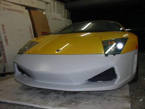 兰博基尼Murcielago LP580改装暴力黄牛