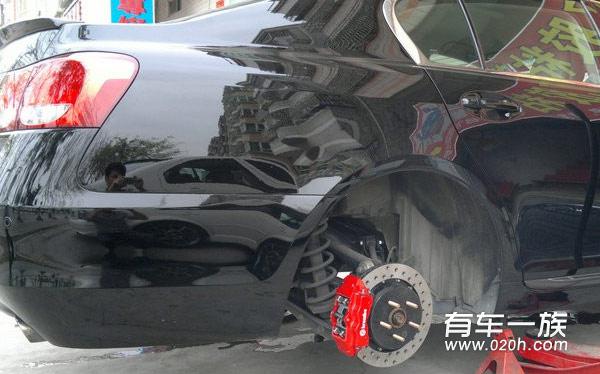 凌志GS430改装轮毂红色BREMBO刹车