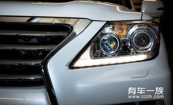 国外雷克萨斯2013款LX570提车作业