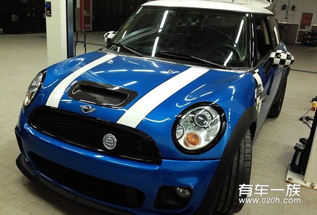 蓝色Mini Cooper S改装JCW包围作业