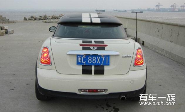 2013两座跑车MINI COUPE提车作业