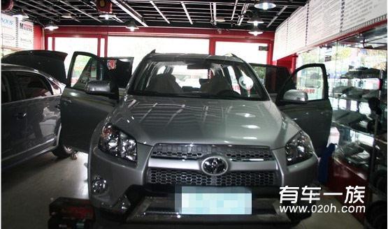 丰田RAV4改装德国曼斯特音响与隔音