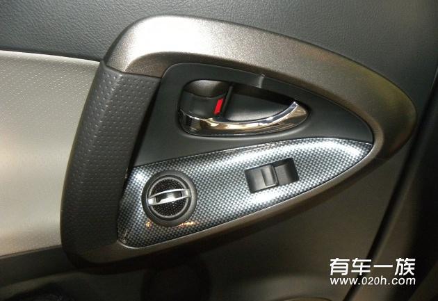 2.4豪华版RAV4改装装饰作业与车主评价