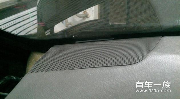 凯美瑞改装音响与隔音作业贴 