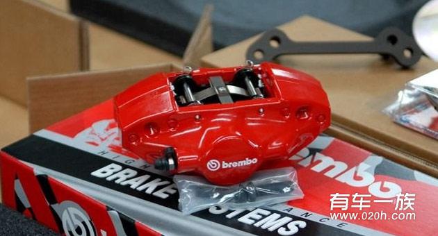 森林人改装Brembo AP刹车与cusco加强件作业