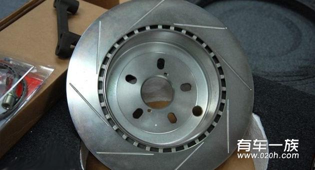 森林人改装Brembo AP刹车与cusco加强件作业