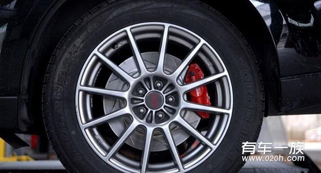 森林人改装Brembo AP刹车与cusco加强件作业