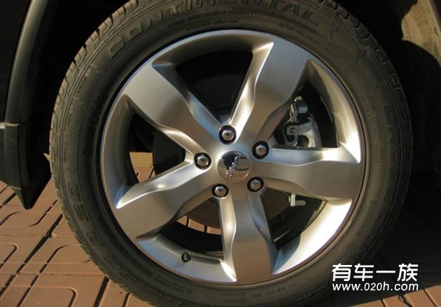 大切诺基改装20寸轮毂轮胎镀膜作业及改装费用