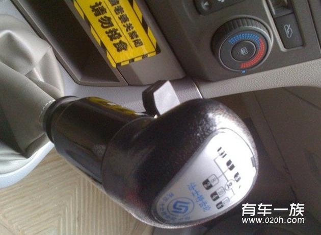 用车3万公里夏利N5改装作业