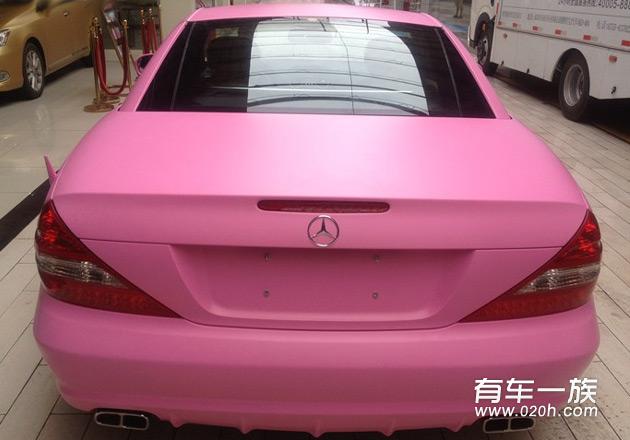 奔驰SL300外观装饰全车改哑光粉色
