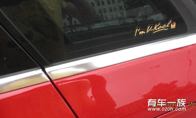 红色奔驰B180提车作业 提车价格及用车评价感受 红色奔驰B180提车作业 提车价格及用车评价感受
