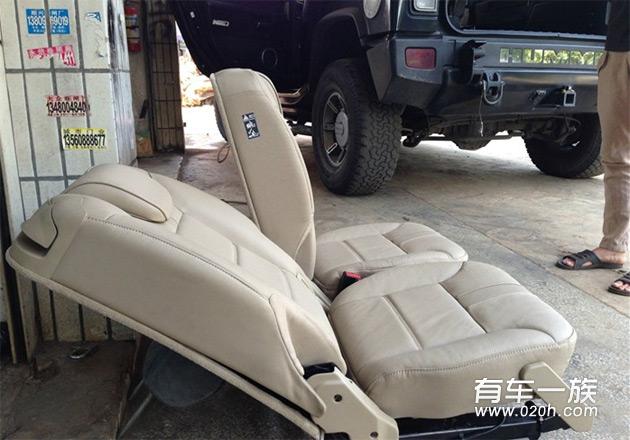 奔驰R350中排扶手箱改装座椅后排舒适度调整