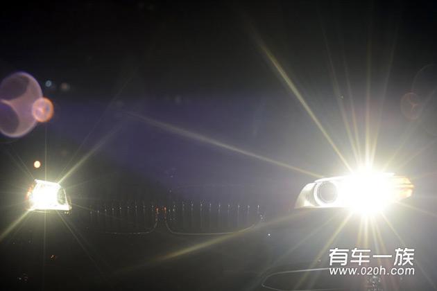 宝马530提车作业与夜晚高清实拍美图展示