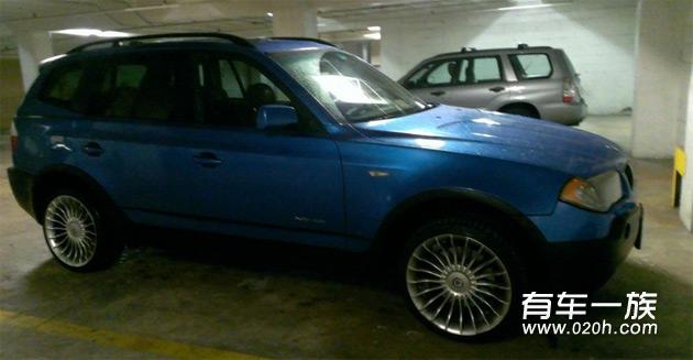 宝马X3改装轮毂轮胎 全车贴膜改蓝色