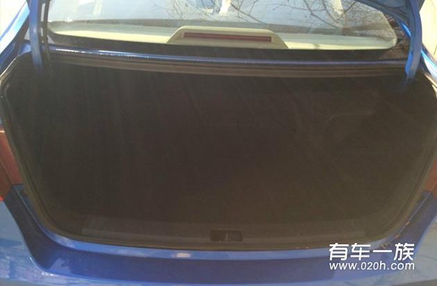 2014款1.5精英型CVT蓝色自动海马M3提车作业DIY镀晶