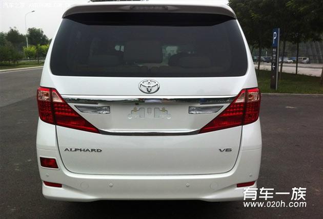 2013款丰田MPV白色埃尔法提车作业提车价格