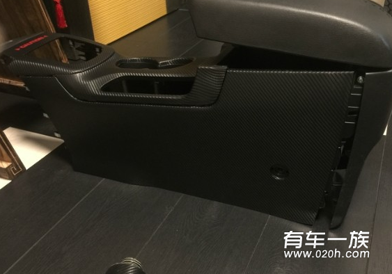 CX-5改装内饰贴条中控台碳纤贴纸