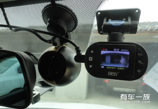 碰瓷 马自达cx-5改装高清行车记录仪