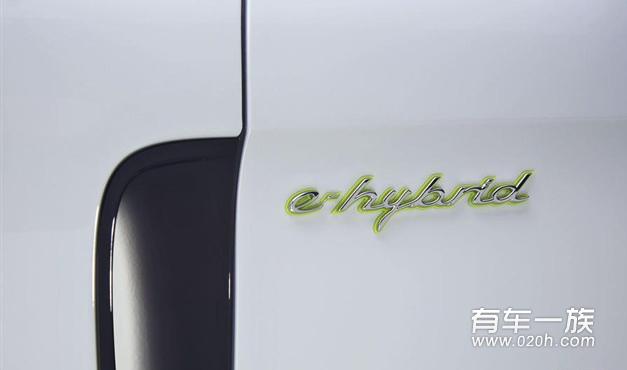 新Panamera 4 E-Hybrid发布 纯电续航50km