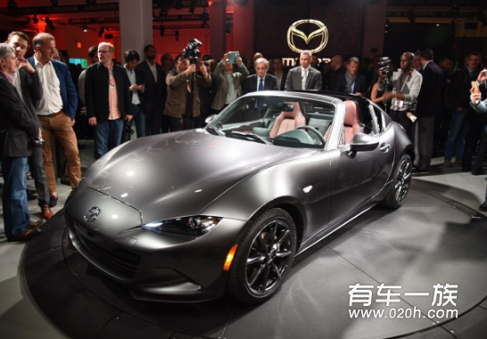 2016纽约车展马自达新款MX-5 RF劲爆上市