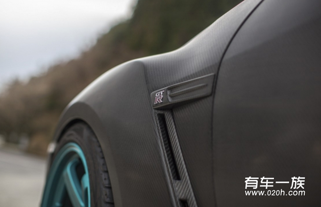 日产GTR R35改装全车碳纤维