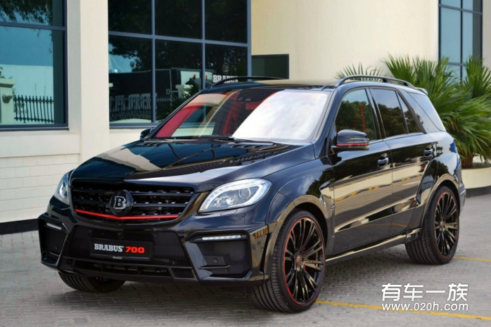 巴博斯改装奔驰ML63 AMG 最大700匹