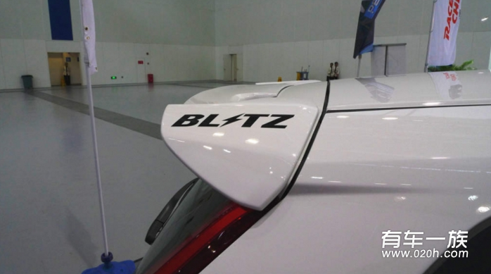 本田飞度GK5 blitz油门控制器和Enkei轮毂改装