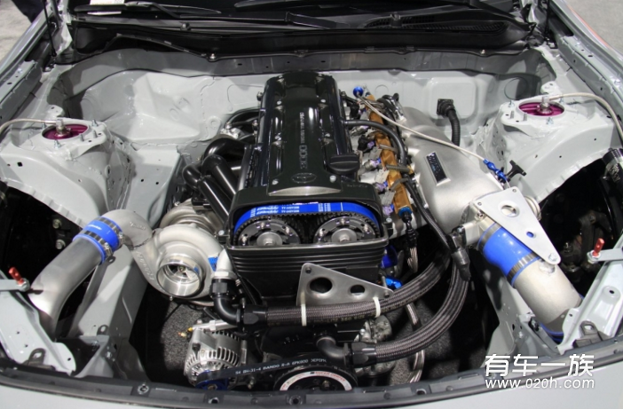 猛兽诞生史 丰田86移植750匹 2JZ-GTE引擎