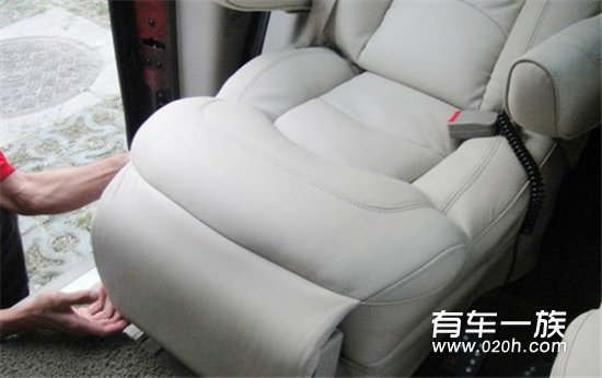 别克gl8座椅改装 增加舒适度增强行车安全