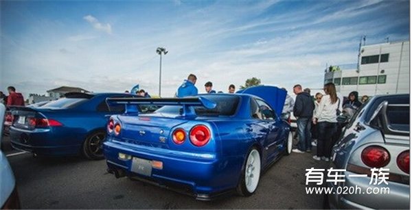 机舱の新世界 玩转GTR34