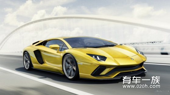 新兰博基尼Aventador S官图 配后轮转向