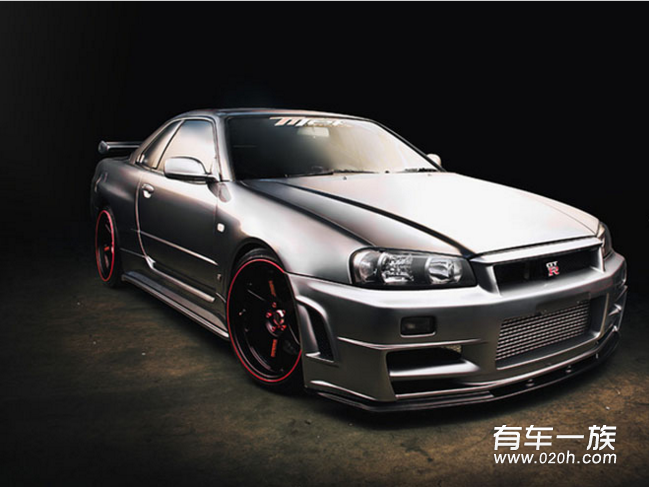 千匹暴徒 改装日产战神GTR Skyline R34