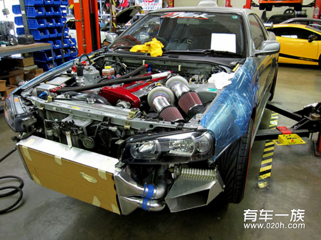 千匹暴徒 改装日产战神GTR Skyline R34