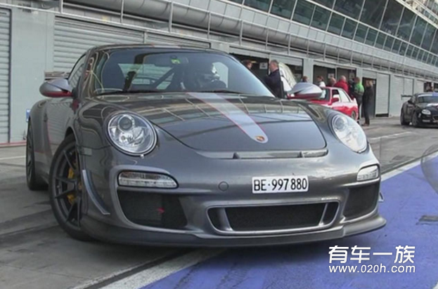 保时捷的嚣张气焰 911GT3 RS4.0改装排气