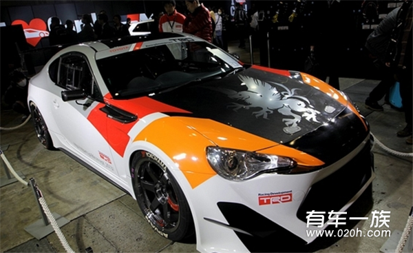 车迷大饱眼福 知名品牌TRD改装丰田GT86