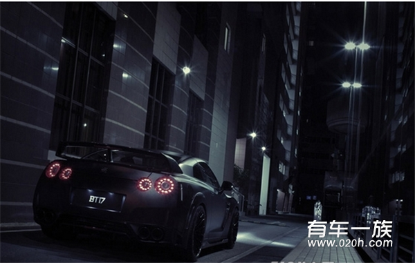 夜装出行日产GT-R改装ADV15 M.V2轮毂