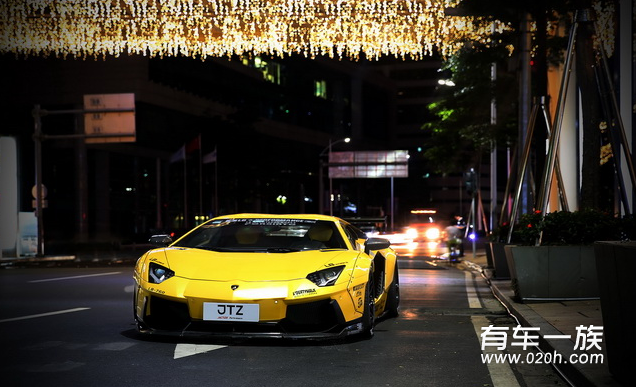 神坛级大牛 LB宽体兰博基尼Aventador 