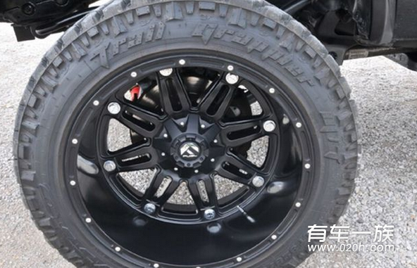 道奇Ram 2500 Mega Cab改装 大气体现