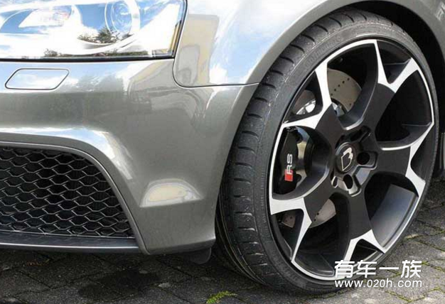 奥迪RS3 Sportback改装动力性能套件