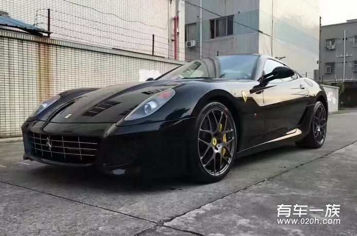 2010款法拉利599GTB 黑外红内极品车况