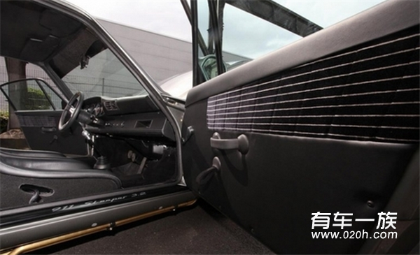 保时捷930改装鉴赏 车身减重动力提升