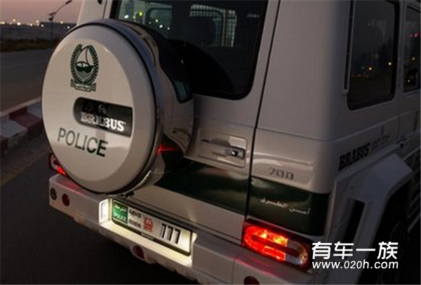 奔驰G63AMG高性能打造 奢华的迪拜警车