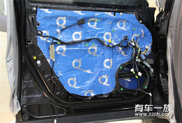雷克萨斯RX270改装安博士极品蓝钻汽车隔音