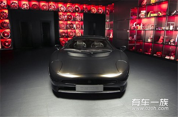 Overdrive改装捷豹XJ220 3.5L双涡轮增压发动机