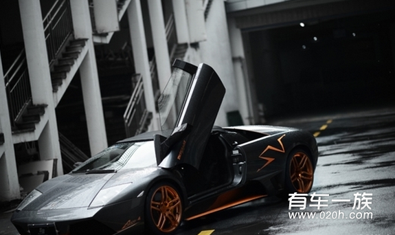 兰博基尼AventadorLP640改装鉴赏 玫瑰金轮毂装配